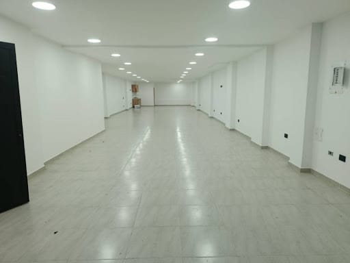 Local en arriendo en Belén San Bernardo, Medellín, 177 m² · foto 2 de 7