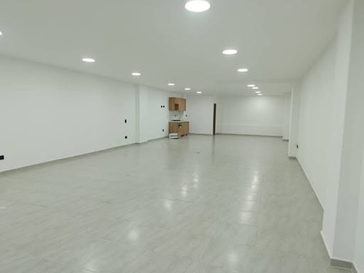 Local en arriendo en Belén San Bernardo, Medellín, 177 m² · foto 3 de 7