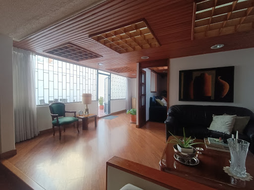 Apartamento en venta en Santa Barbara Alta, Bogotá · foto 4 de 21