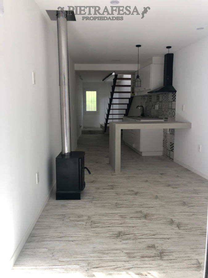 Apartamento 1 dormitorio con vestidor y patio en Punta Gorda · Foto 6