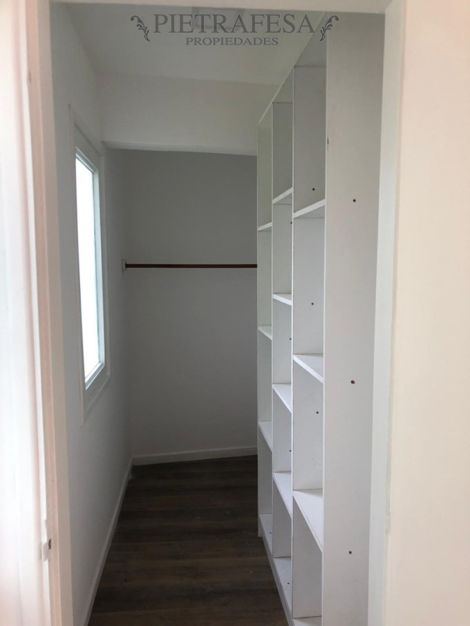 Apartamento 1 dormitorio con vestidor y patio en Punta Gorda · Foto 9