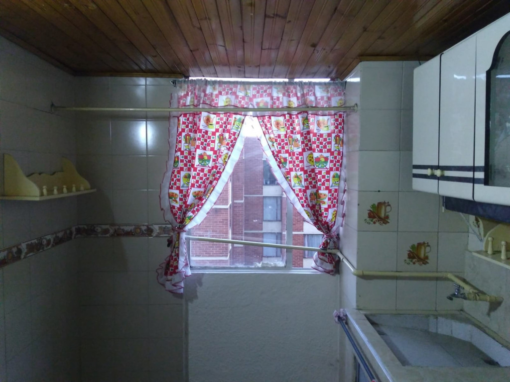 Apartamento en venta en Lago Timiza, Bogotá · foto 9 de 19