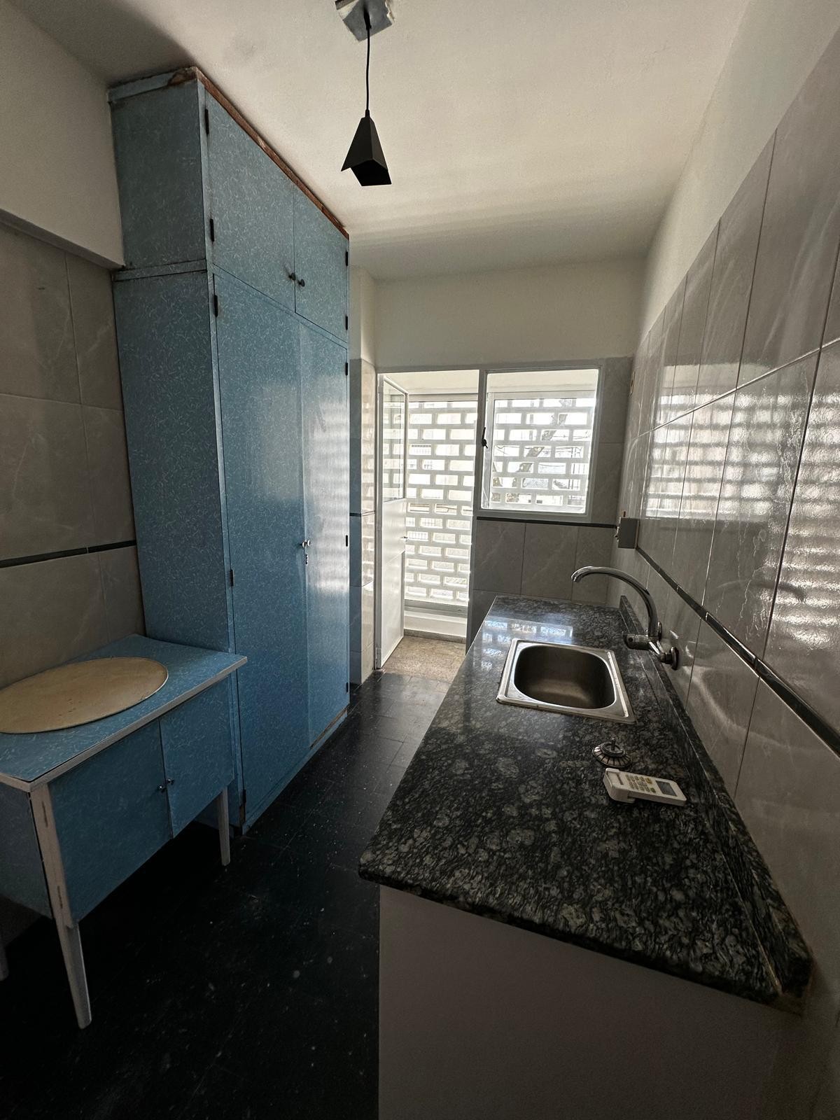 Excelente Apartamento Al Frente, Soleado Y Con Ascensor · Foto 11