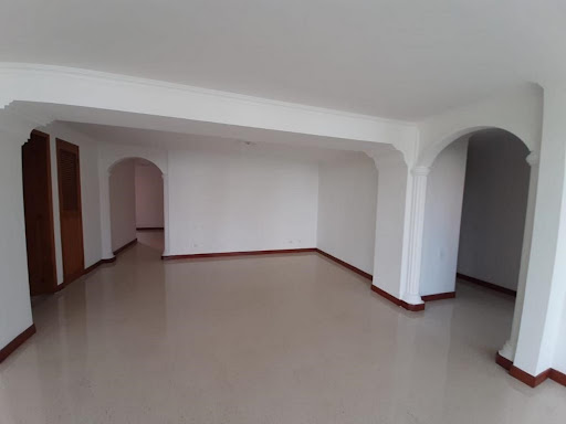 Apartamento en arriendo en Laureles, Medellín · foto 12 de 24