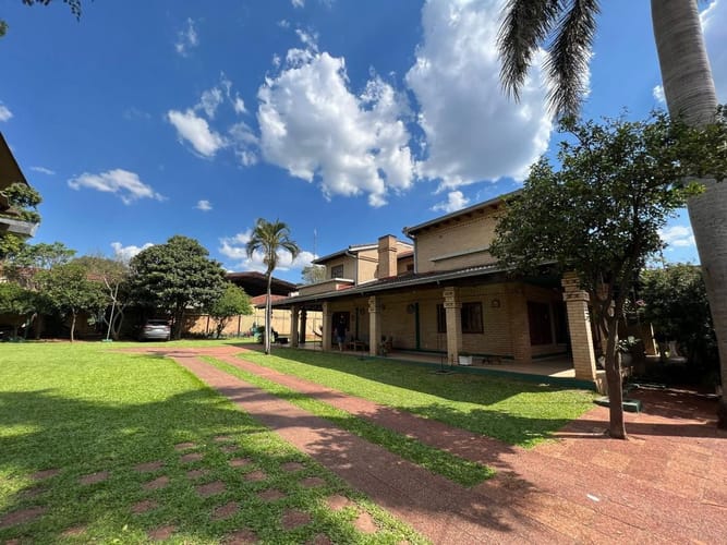 Casa - Venta - Fernando De La Mora, Central, Paraguay - foto 1