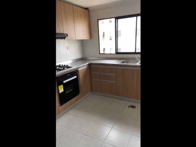 Apartamento de 4 alcobas en venta en El Ingenio, Cali, 168 m² · foto 2 de 21