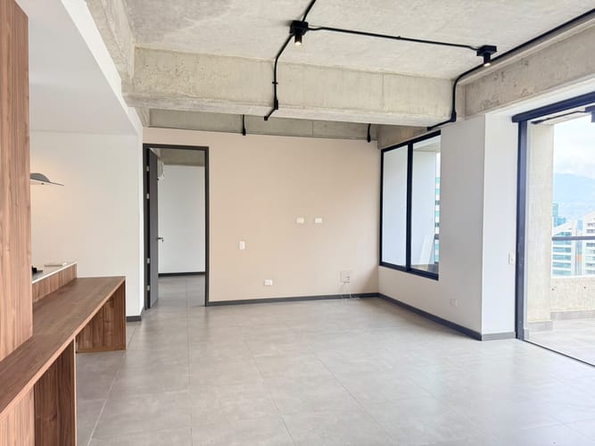 Apartamento de 2 alcobas en arriendo en El Poblado, Medellín, 115 m² · foto 4 de 16