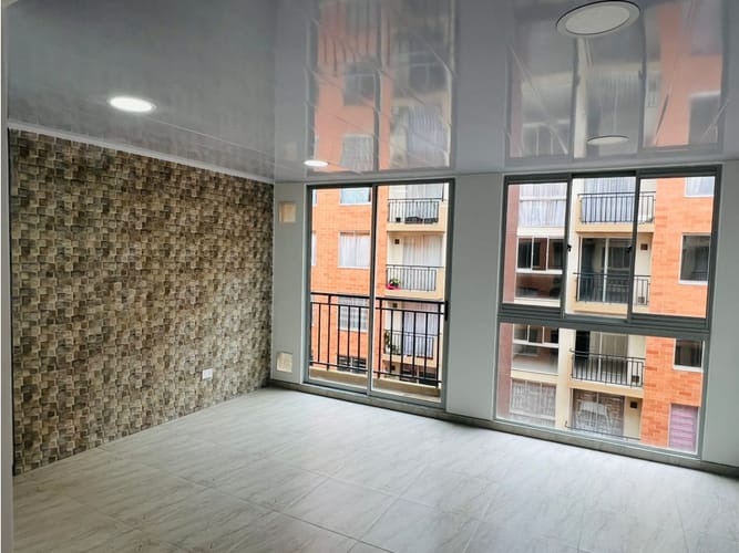 Apartamento de 3 alcobas en venta en La Prosperidad, Madrid, 77 m² · foto 6 de 11