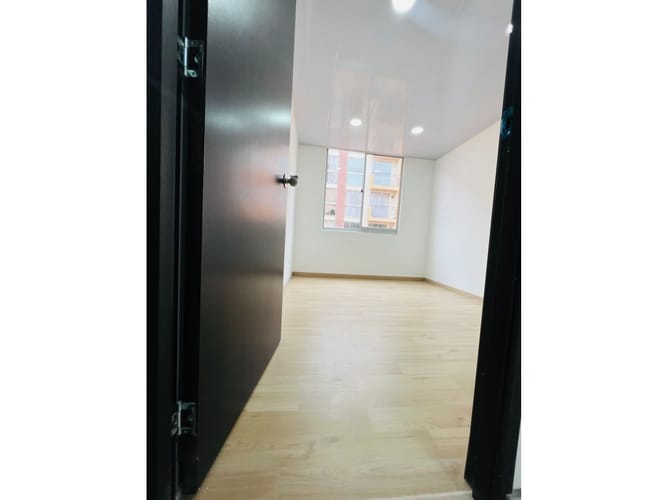 Apartamento de 3 alcobas en venta en La Prosperidad, Madrid, 77 m² · foto 10 de 11