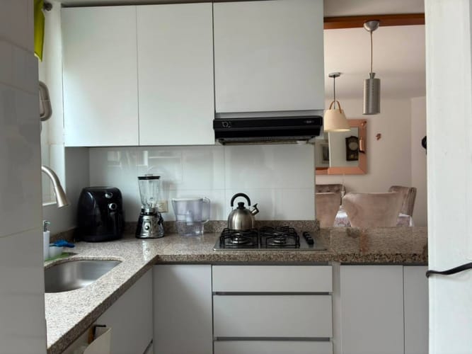 Apartamento de 3 alcobas en venta en El Mirador, Ibagué, 89 m² · foto 3 de 16