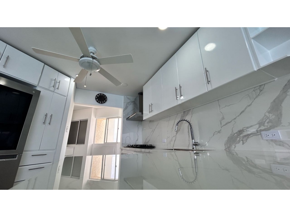 Apartamento en venta en Rodadero, Santa Marta · foto 17 de 24