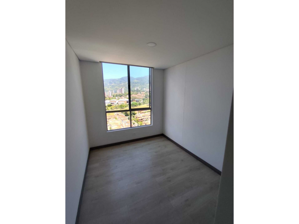 Apartamento en venta en Los Naranjos, Itagüí · foto 7 de 17