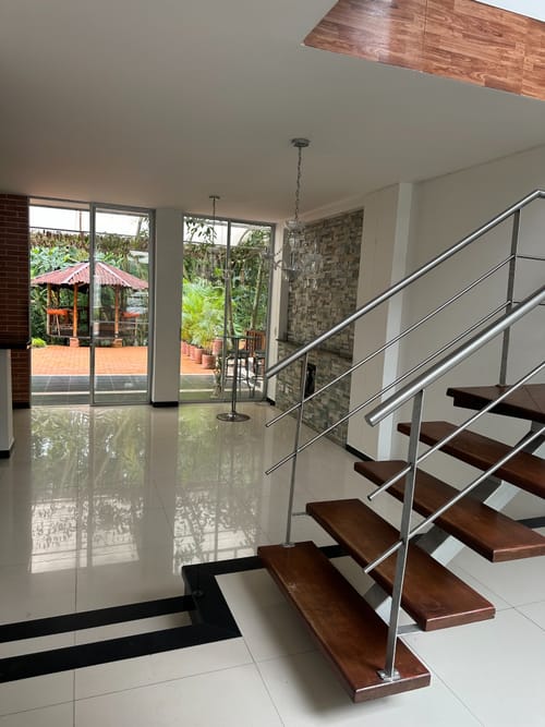Casa de 3 alcobas en venta en Ub. Entre Rios Et. Ii, Ibagué, 220 m² · foto 8 de 14