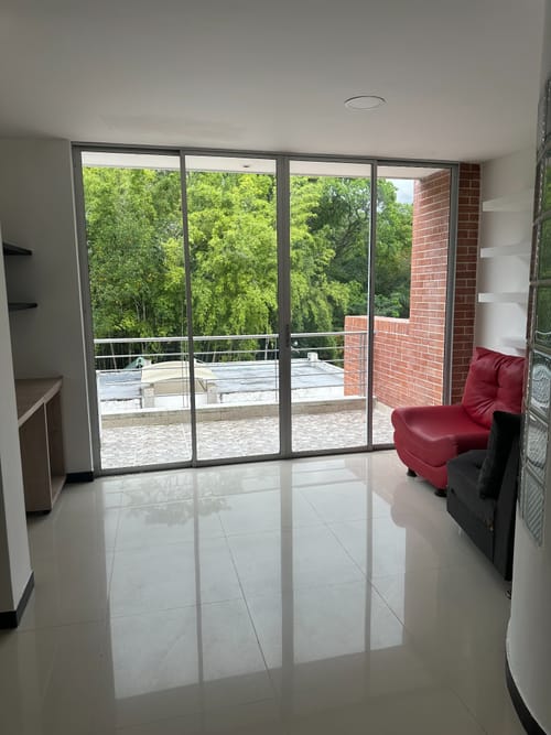 Casa de 3 alcobas en venta en Ub. Entre Rios Et. Ii, Ibagué, 220 m² · foto 10 de 14