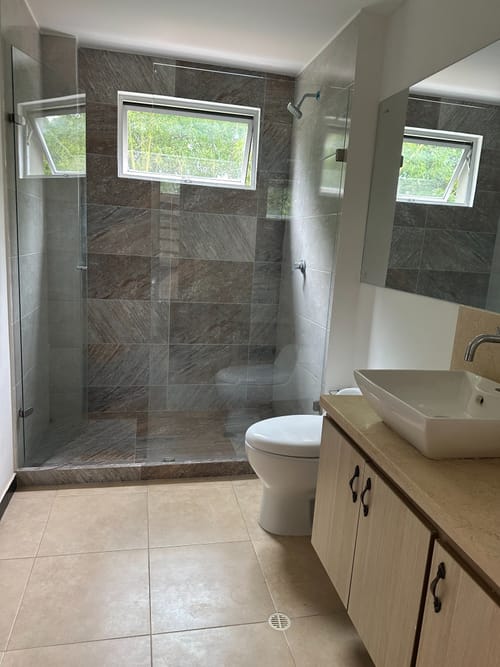 Casa de 3 alcobas en venta en Ub. Entre Rios Et. Ii, Ibagué, 220 m² · foto 13 de 14