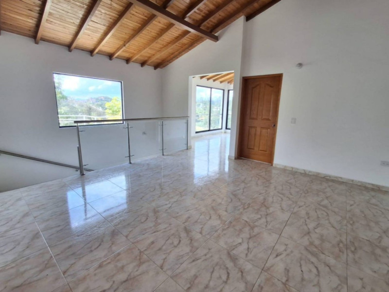 Casa en arriendo en La Industrial, Marinilla · foto 10 de 23