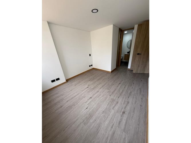 Apartamento de 1 alcoba en arriendo en El Poblado, Medellín, 61 m² · foto 6 de 18