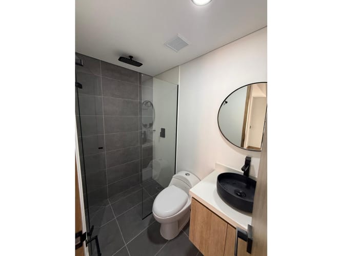 Apartamento de 1 alcoba en arriendo en El Poblado, Medellín, 61 m² · foto 14 de 18