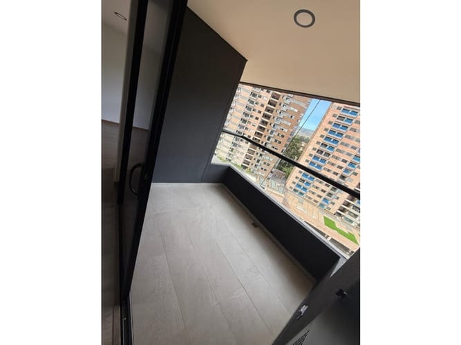 Apartamento de 1 alcoba en arriendo en El Poblado, Medellín, 61 m² · foto 17 de 18