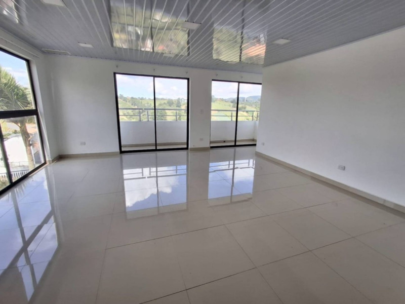 Casa en arriendo en La Industrial, Marinilla · foto 6 de 24