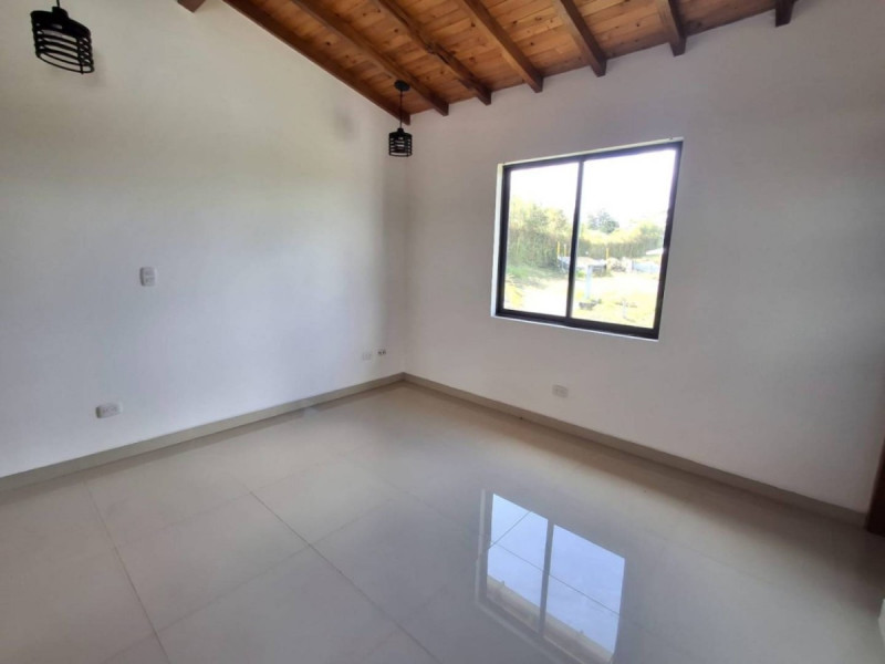 Casa en arriendo en La Industrial, Marinilla · foto 12 de 24