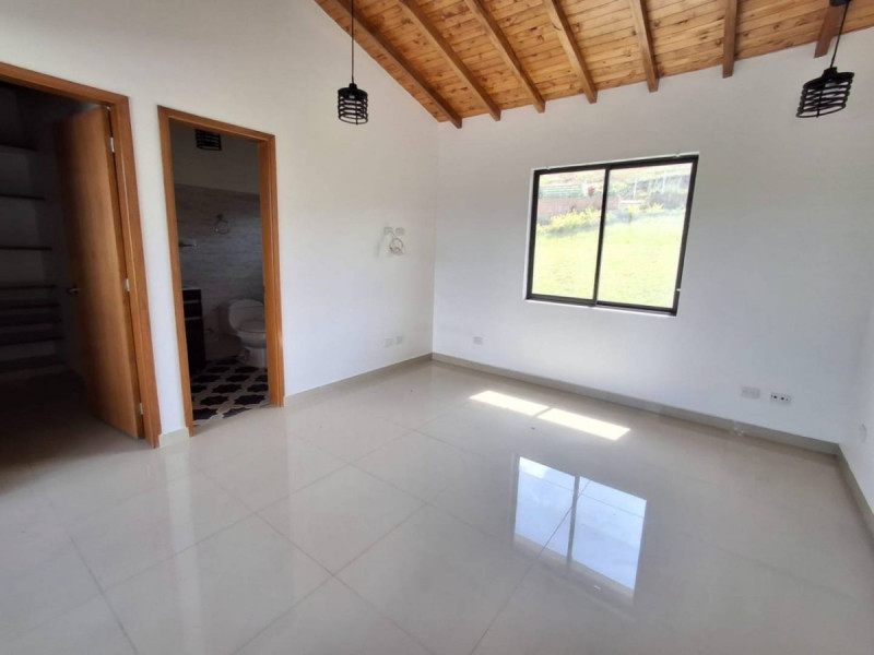 Casa en arriendo en La Industrial, Marinilla · foto 14 de 24