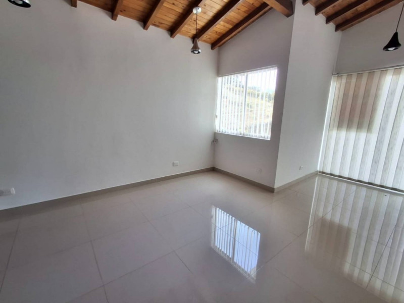Casa en arriendo en La Industrial, Marinilla · foto 7 de 24
