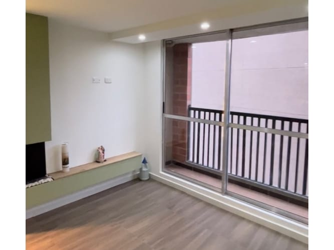 Apartamento de 3 alcobas en venta en La Prosperidad, Madrid, 62 m² · foto 2 de 14
