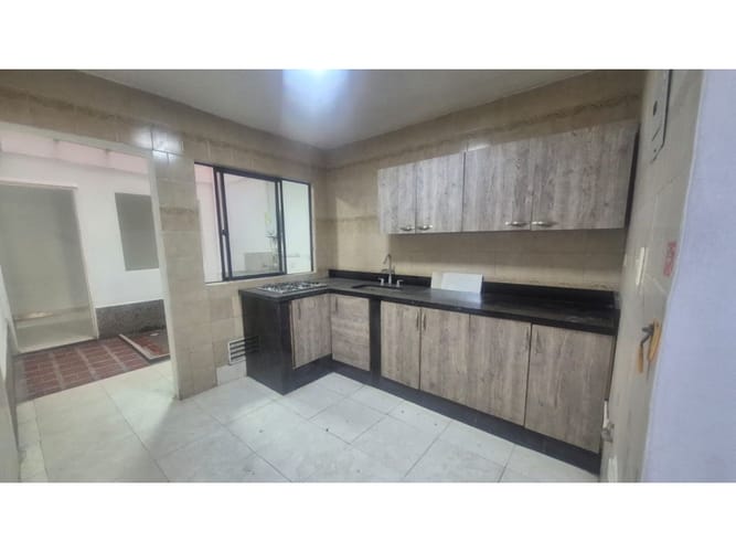 Local en arriendo en Alcala, Envigado, 140 m² · foto 3 de 20