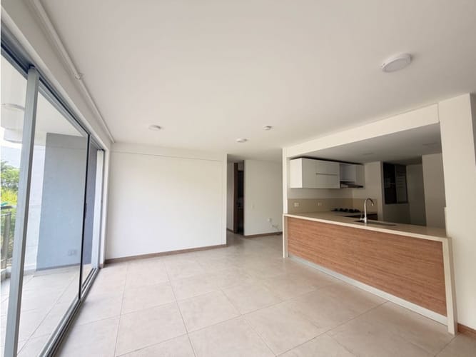 Apartamento de 3 alcobas en venta en Menga, Cali, 87 m² · foto 4 de 24