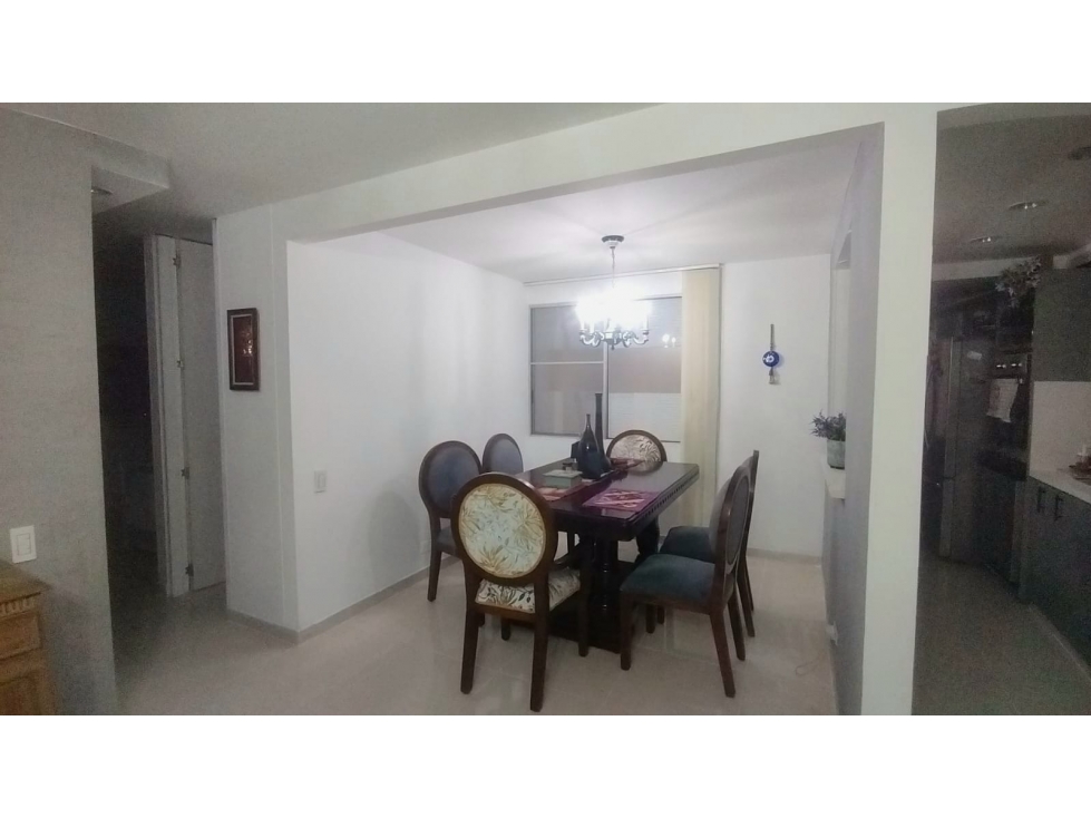 Apartamento en venta en La Hacienda, Cali · foto 3 de 12