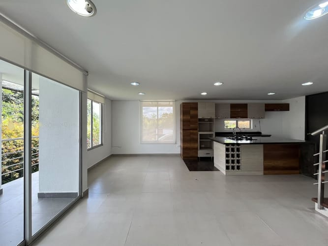 Casa de 3 alcobas en arriendo en El Retiro, 254 m² · foto 3 de 20
