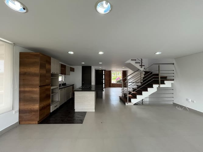 Casa de 3 alcobas en arriendo en El Retiro, 254 m² · foto 6 de 20