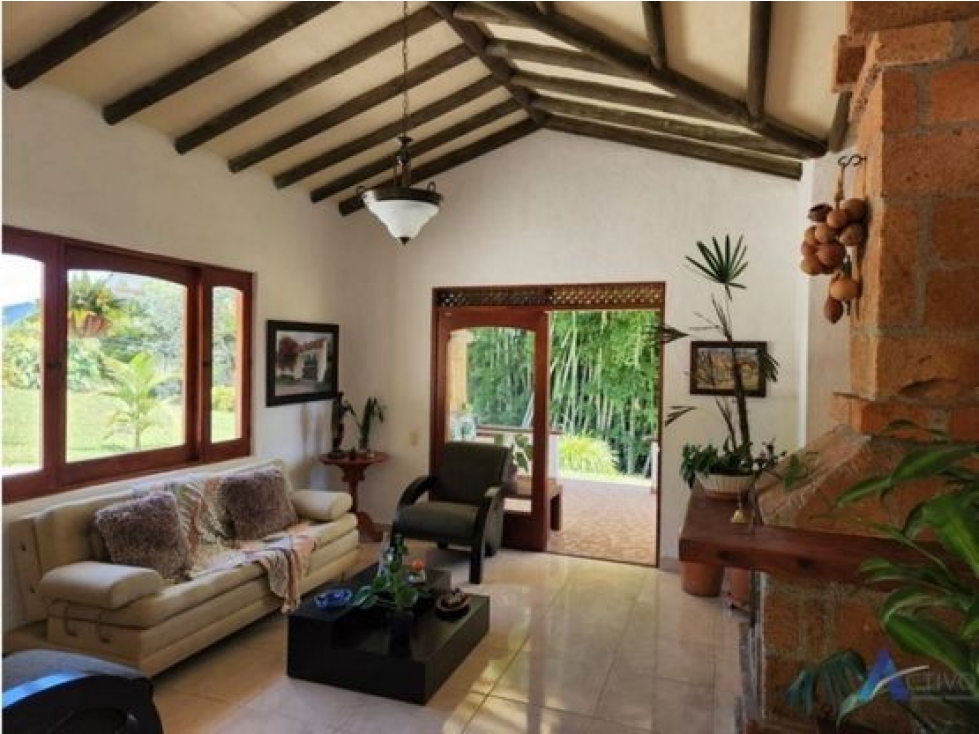 Casa de 3 alcobas en venta en Las Garzonas, Marinilla, 300 m² · foto 10 de 24