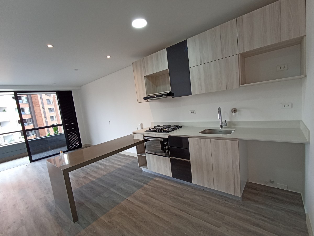 1BR Apartment in El tesoro (64 m²) - 2