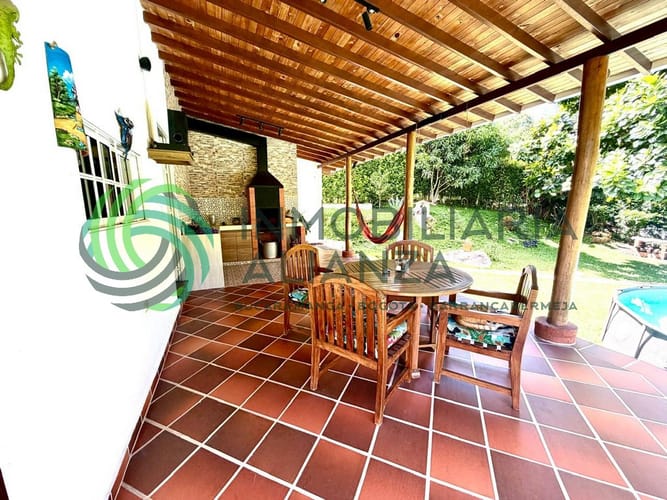 Casa de 3 alcobas en venta en Los Llanitos, Piedecuesta, 250 m² · foto 18 de 24
