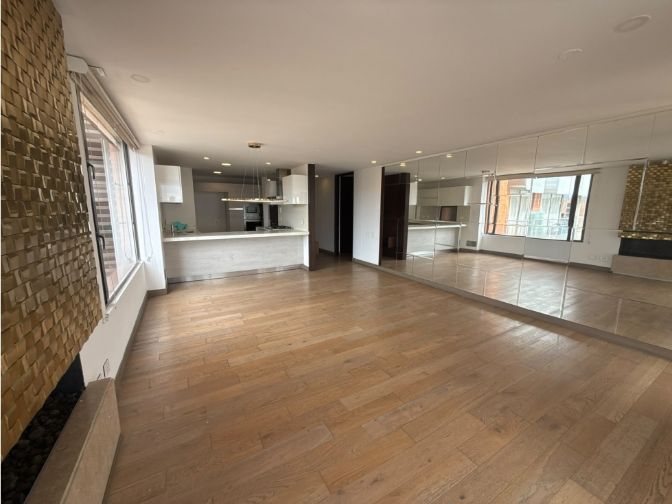 Apartamento en venta en Ciudad Salitre Occidental, Bogotá · foto 3 de 24