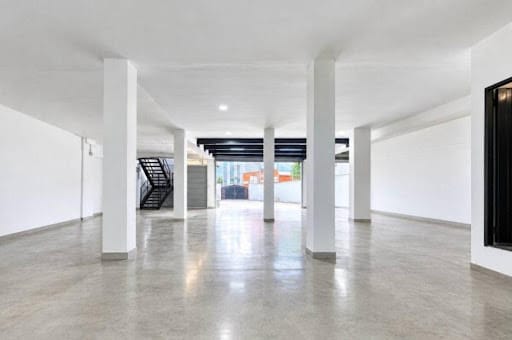 Bodega en arriendo en Viviendas Del Sur, Itagüí, 1080 m² · foto 8 de 17