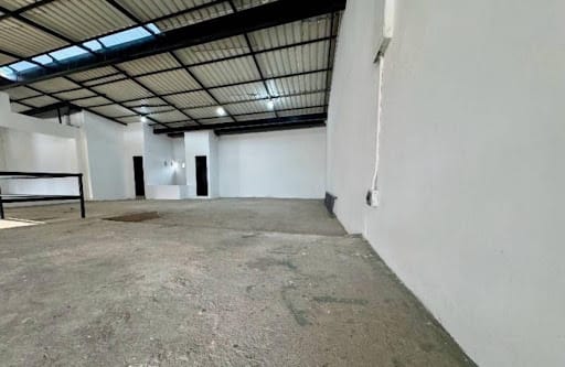 Bodega en arriendo en Viviendas Del Sur, Itagüí, 1080 m² · foto 10 de 17