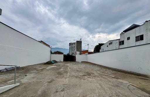 Bodega en arriendo en Viviendas Del Sur, Itagüí, 1080 m² · foto 12 de 17