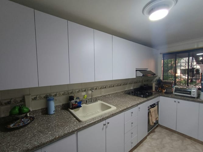 Apartamento de 3 alcobas en venta en Laureles, Medellín, 131 m² · foto 6 de 22