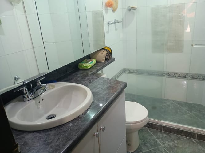 Apartamento de 3 alcobas en venta en Laureles, Medellín, 131 m² · foto 10 de 22