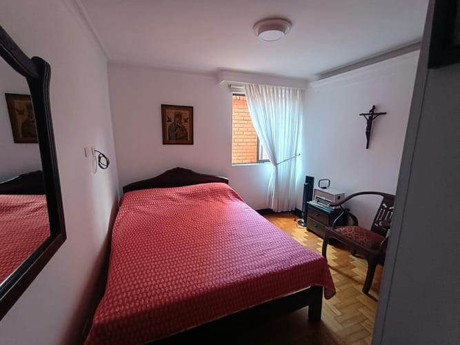 Apartamento de 3 alcobas en venta en Laureles, Medellín, 131 m² · foto 13 de 22