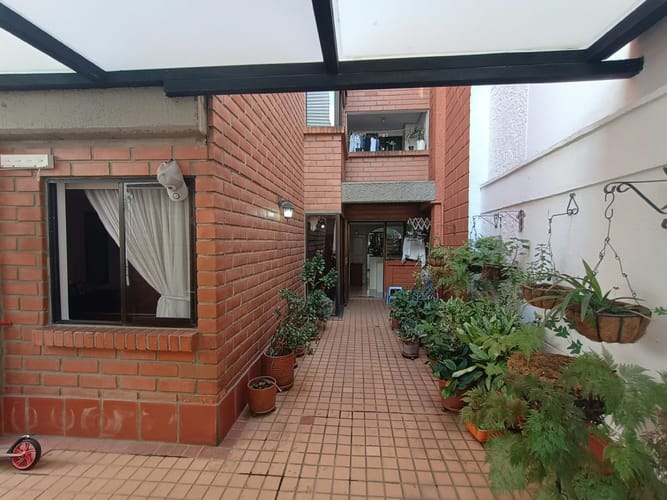 Apartamento de 3 alcobas en venta en Laureles, Medellín, 131 m² · foto 20 de 22