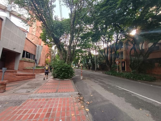 Apartamento de 3 alcobas en venta en Laureles, Medellín, 131 m² · foto 21 de 22