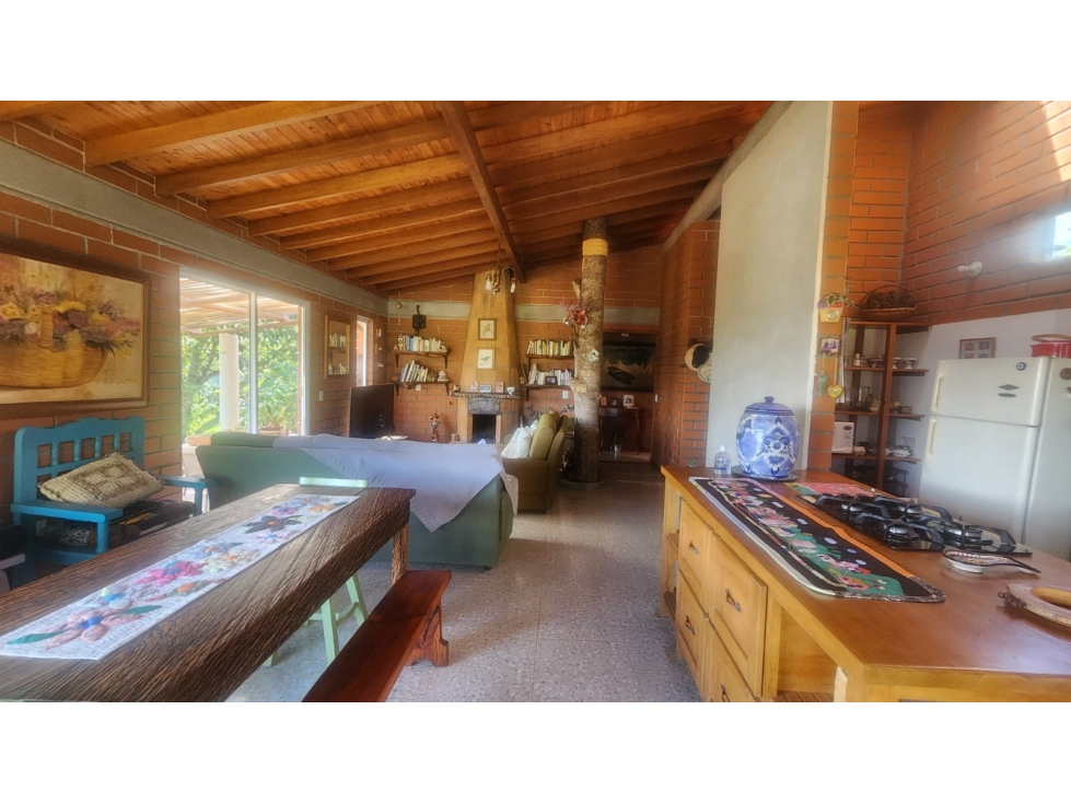 Casa de 3 alcobas en venta en La Mosca, Guarne, 168 m² · foto 5 de 24