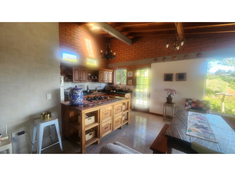 Casa de 3 alcobas en venta en La Mosca, Guarne, 168 m² · foto 8 de 24