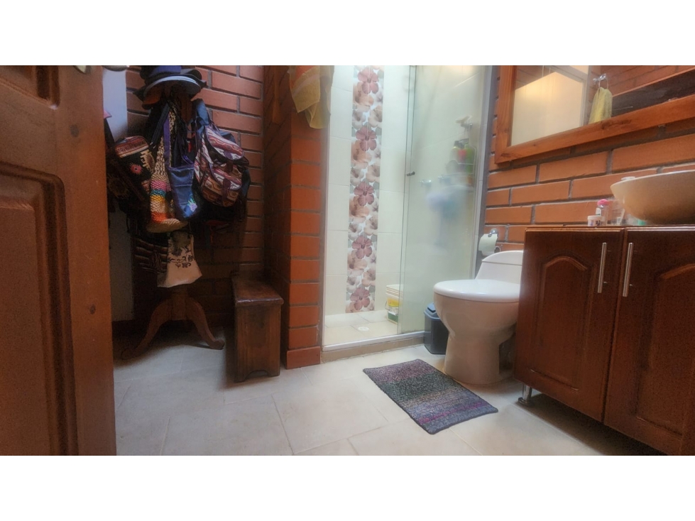 Casa de 3 alcobas en venta en La Mosca, Guarne, 168 m² · foto 21 de 24