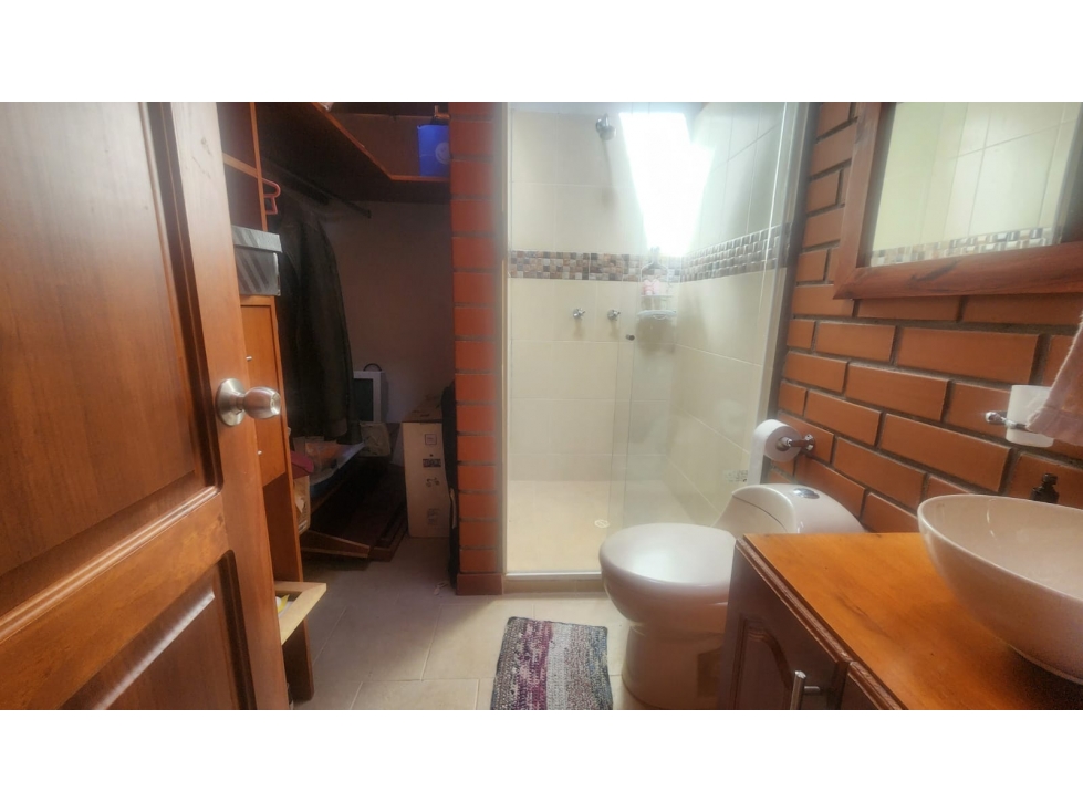 Casa de 3 alcobas en venta en La Mosca, Guarne, 168 m² · foto 22 de 24