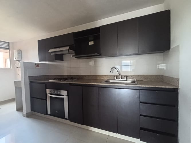 Apartamento de 3 alcobas en arriendo en Loma Del Esmeraldal, Envigado, 112 m² · foto 10 de 20